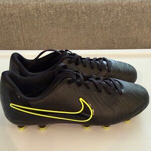 Nike Youth Black Soccer Cleats with Neon Yellow Swoosh